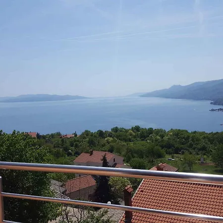 Apartment In 17036 Matulji